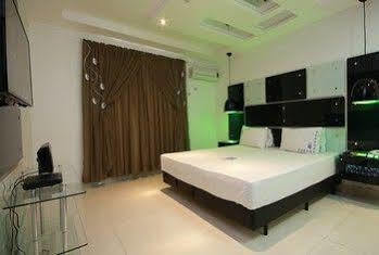 Motel Replay Guarulhos Adults Only Exterior foto